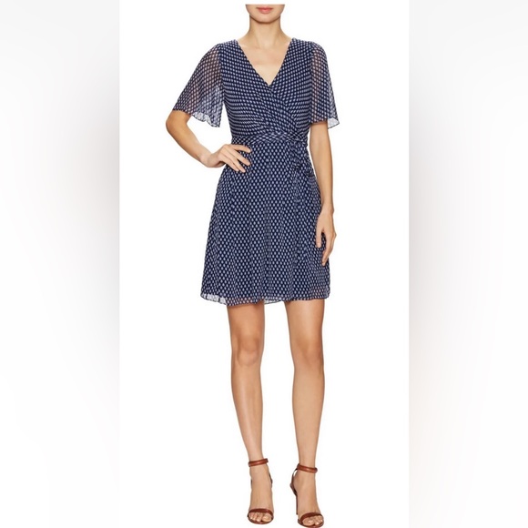 DVF Katrina Zomba Mini Midnight Silk Dress. Size 6. NWT - Picture 3 of 7